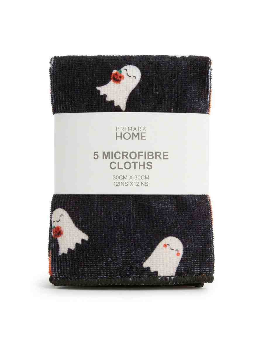 5 Easy Halloween Décor Ideas That Actually Look Good